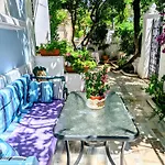 House With Garden In Of Rhodes Feriehus Rhodes City