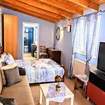 度假居 House With Garden In Of Rhodes Rhodes City