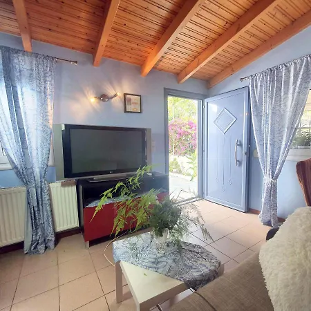 Hébergement de vacances House With Garden In Of Rhodes *