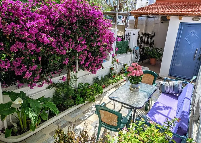 House With Garden In Of Rhodes