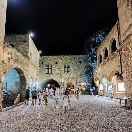 House With Garden In Of Rhodes * Rhodes City