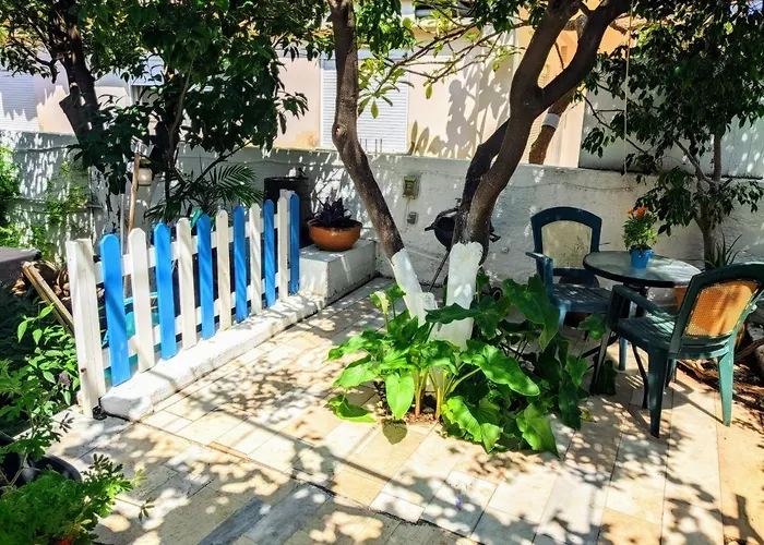 House With Garden In Of Rhodes * Rhodes City